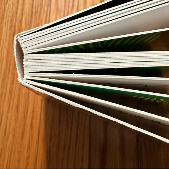 Goodnight Moon Margaret Wise Brown Classic Board Book Bedtime Story - Picture 5 of 5